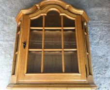 Collectables - Small Collector's Display Cabinet