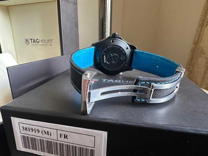 Tag heur aqua racer