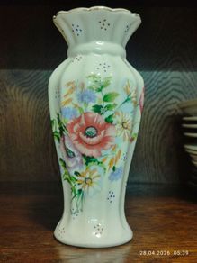 Vintage Style Floral Vase with Gold Trim Cottage Garden Decor