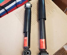 Volvo shocks