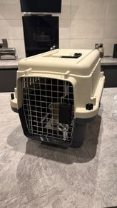 BRAND NEW Pet Carrier / Travel Crate (Petstop L50) - Unused with Tags