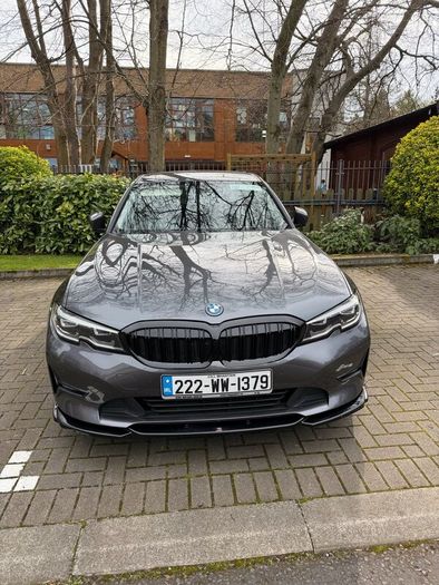 BMW 3-Series 330e Auto 20" M Sport Alloys,Warranty