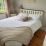 king size bed Image 6