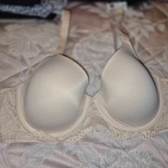Bra 38C. Bnwt