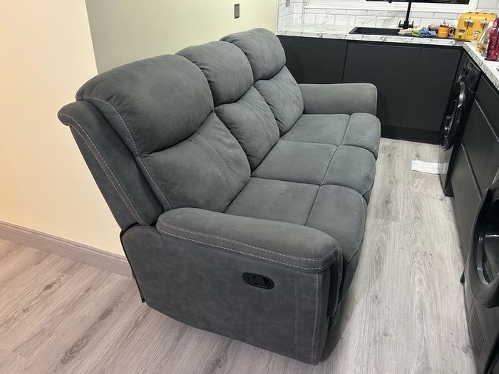 3 seater recliner