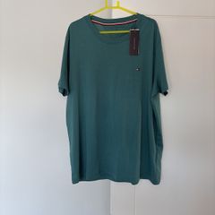 Brand New Tommy Hilfiger T shirt XXL