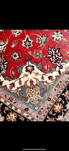 Fine Persian Tabriz Wool and Silk Hand Knotted Rug Carpet