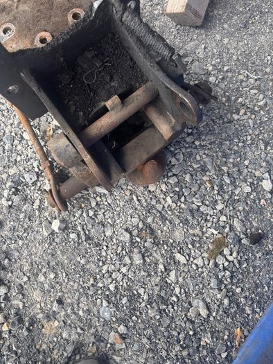 new holland hitch