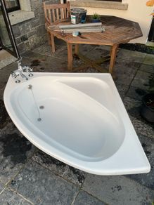 Corner Bath