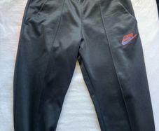 Men Nike Trousers