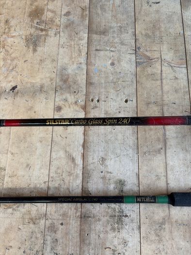 Vintage fishing rods & gear