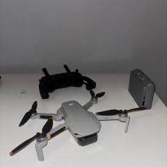 DJI mini SE Fly More Combo