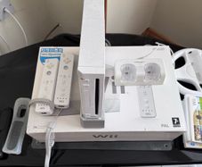 Nintendo Wii Bundle