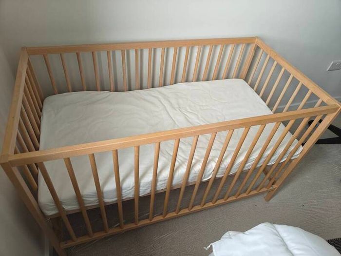 Baby cot