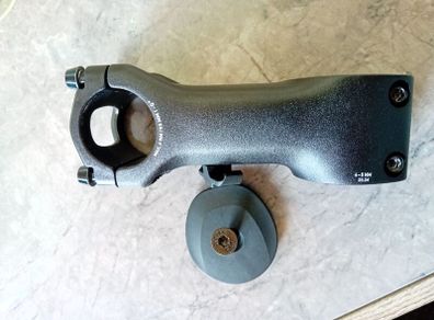 Road bike Stem cube cis w/cable routing 90mm