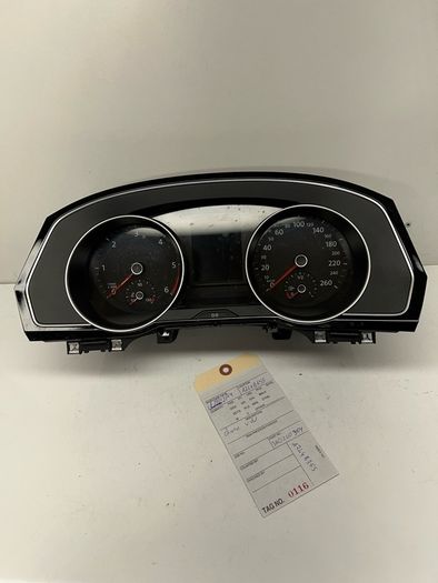 3G0920751B Volkswagen PASSAT B8 2016 Diesel speedometer instrument cluster a2l4b35s