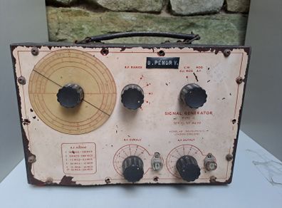 Vintage Army signal generator