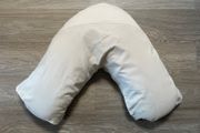 V Pillow