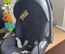 Cybex cloud Z + 360 isofix base