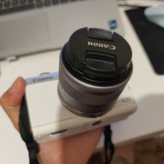 canon eos m100