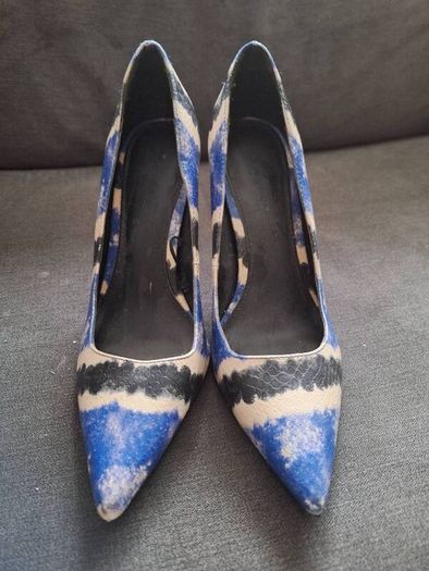 High Heels/Three Tone Heels .. Price Drop