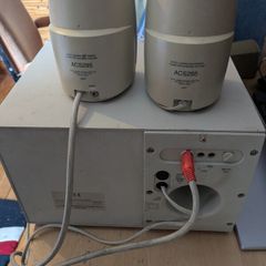 Computer speakers
