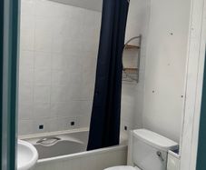 Free bath, sink and toilet
