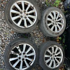 Genuine Lexus  17" Alloy Wheels