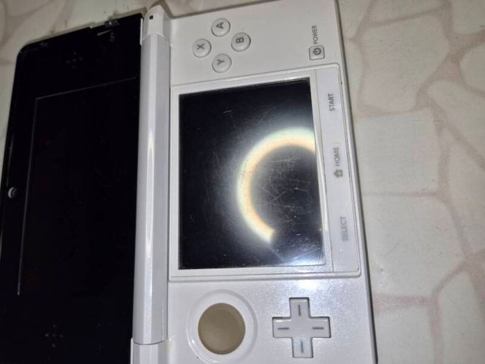3ds moded 32 gb working tested no charger