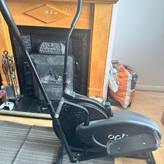Cross trainer