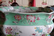 Vintage footbath