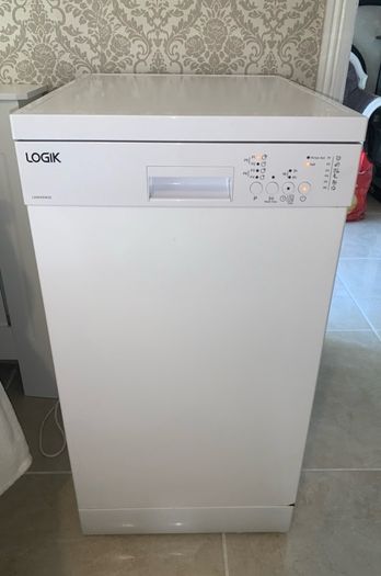 LOGIK Dishwasher Brand New Condition