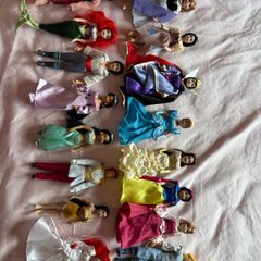 The World of Disney Princesses in Porcelain