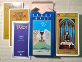 Tarot cards - Tarot Universal de Salvador Dali bilingual English and Spanish mint condition unique & rare