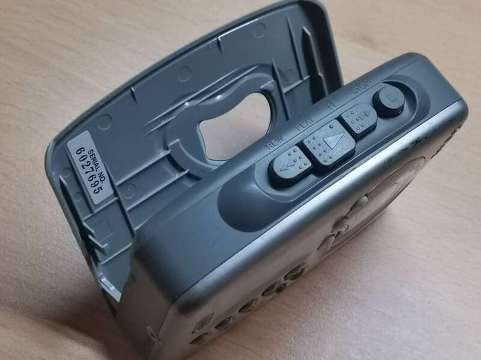 SONY WM-FX271 Walkman Cassette Player