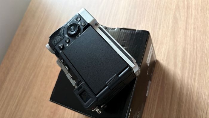 sony a7c II | silver | mint condition | only 9000 shutter count