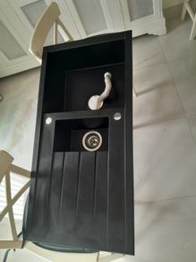 black sink