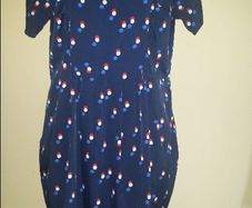 Beautiful Navy midi dress from Dunnes size UK18 EUR46 Postage included