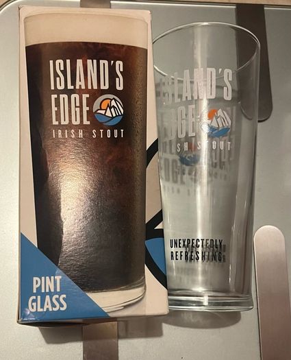 islands edge stout pint Glass beer