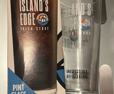 islands edge stout pint Glass beer