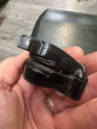 Sram force flat mount caliper x 2