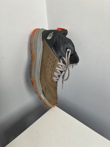 North Face size 9 Leather Walking Boots