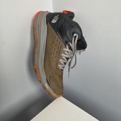 North Face size 9 Leather Walking Boots
