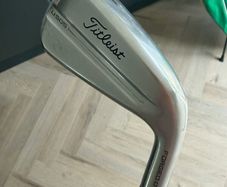 Titleist u505 4iron - upgrade shaft