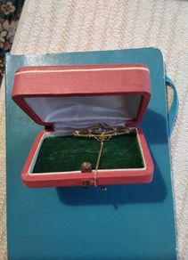 Gold   Victorian   Brooch Amethyst