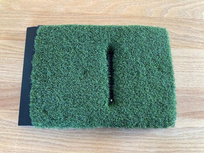 Optishot 2 Golf Simulator with turf upgrade & matt