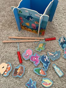 Aquarium wooden toy