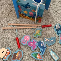 Aquarium wooden toy