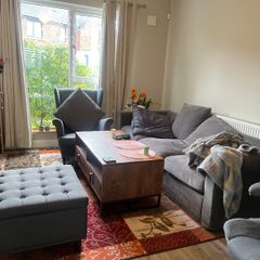New condition 4 seater comfy sofa with washable covers