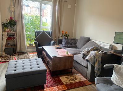 New condition 4 seater comfy sofa with washable covers